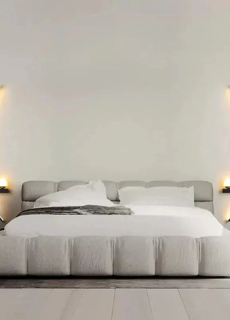 Modern LED Wall Lamp – Minimalist Art Design for Bedroom, Living Room, and Bathroom, Gold/Black